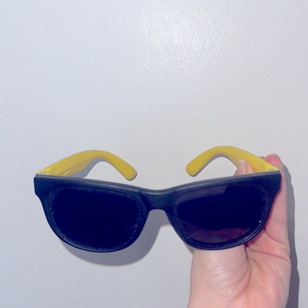 Sunglasses 😎